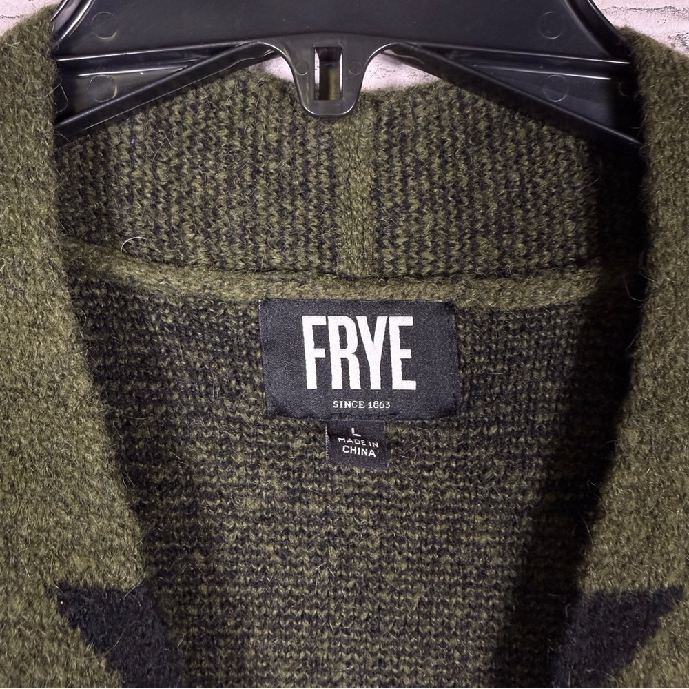 Frye Green Black Aztec Print Cardigan Womens Size L - Picture 3 of 9